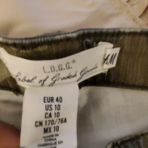 Camo Jean - Picture 2 of 4